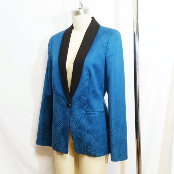 bebe Jackets & Blazers - Bebe Tuxedo Jacket Teal Blue Snake Tailored Blazer